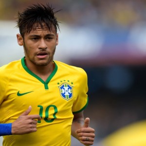 开云官方平台-草原骑马技能比拼，传承民族牧歌的运动盛事，草原骑马表演