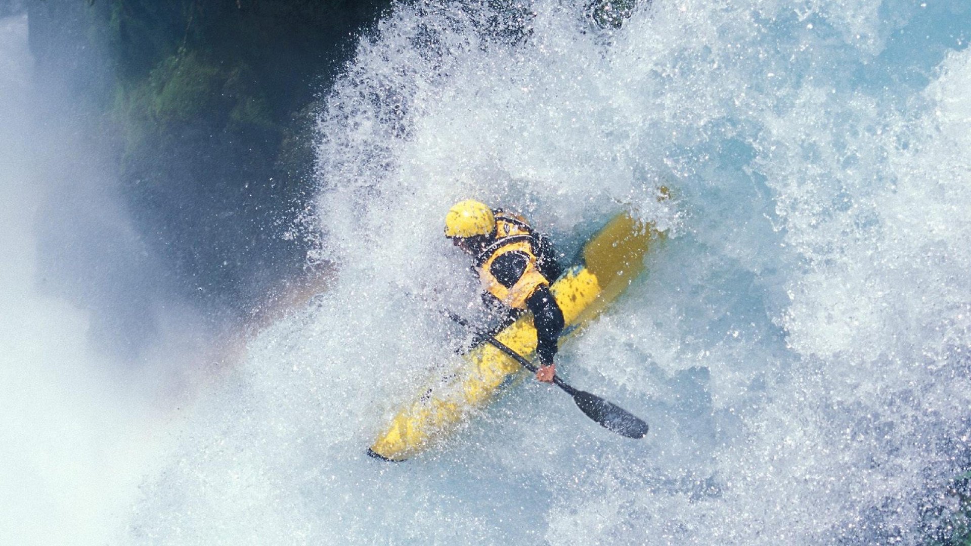 大型沙滩极限滑板巡演，街头文化盛大开启，海面滑板
