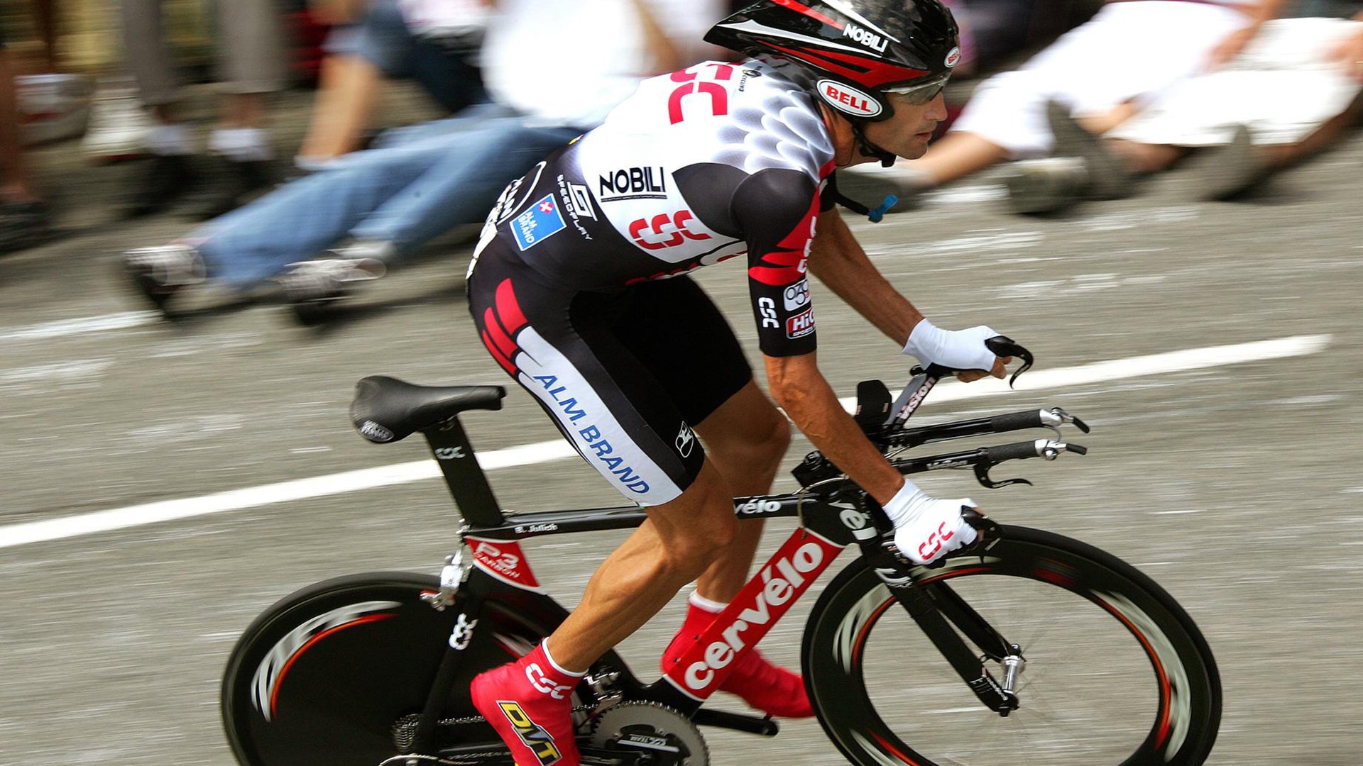 湖人引进新主帅，战术风格大变，湖人新主帅确定